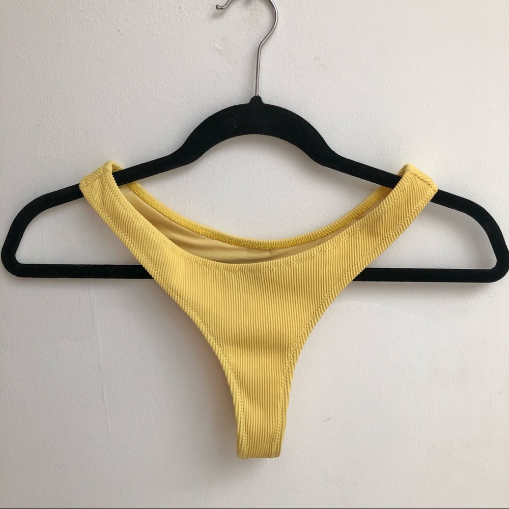 Lahana Piper Bottom